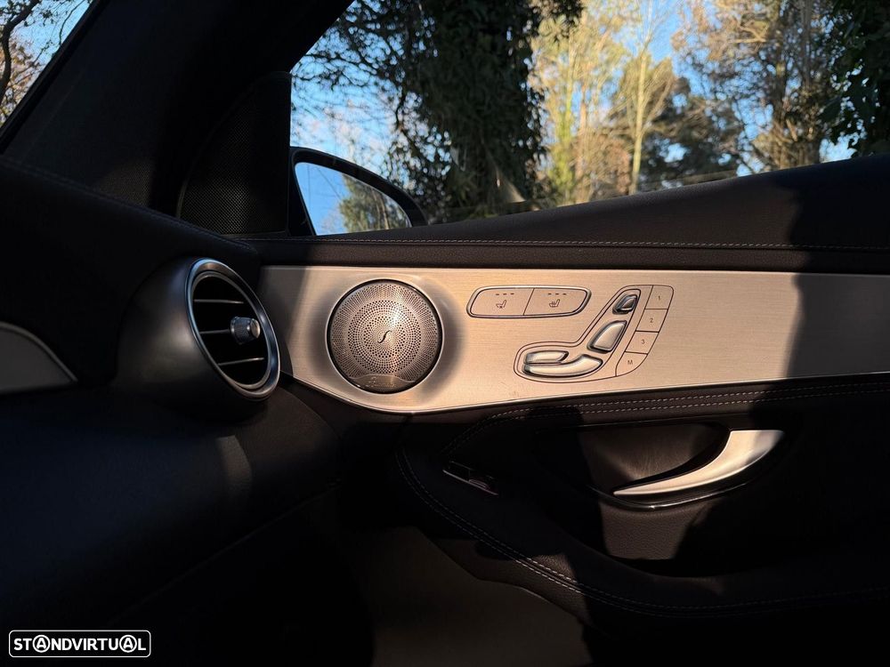 Mercedes-Benz GLC 300 de Coupé 4Matic - 26