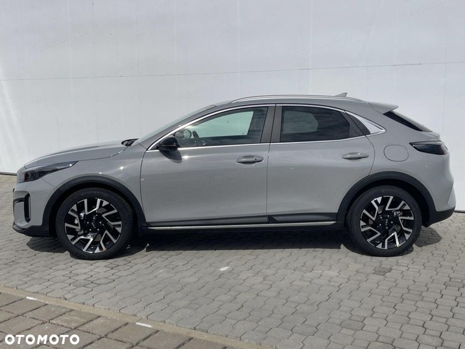 Kia XCeed 1.6 T-GDI Tribute DCT - 2