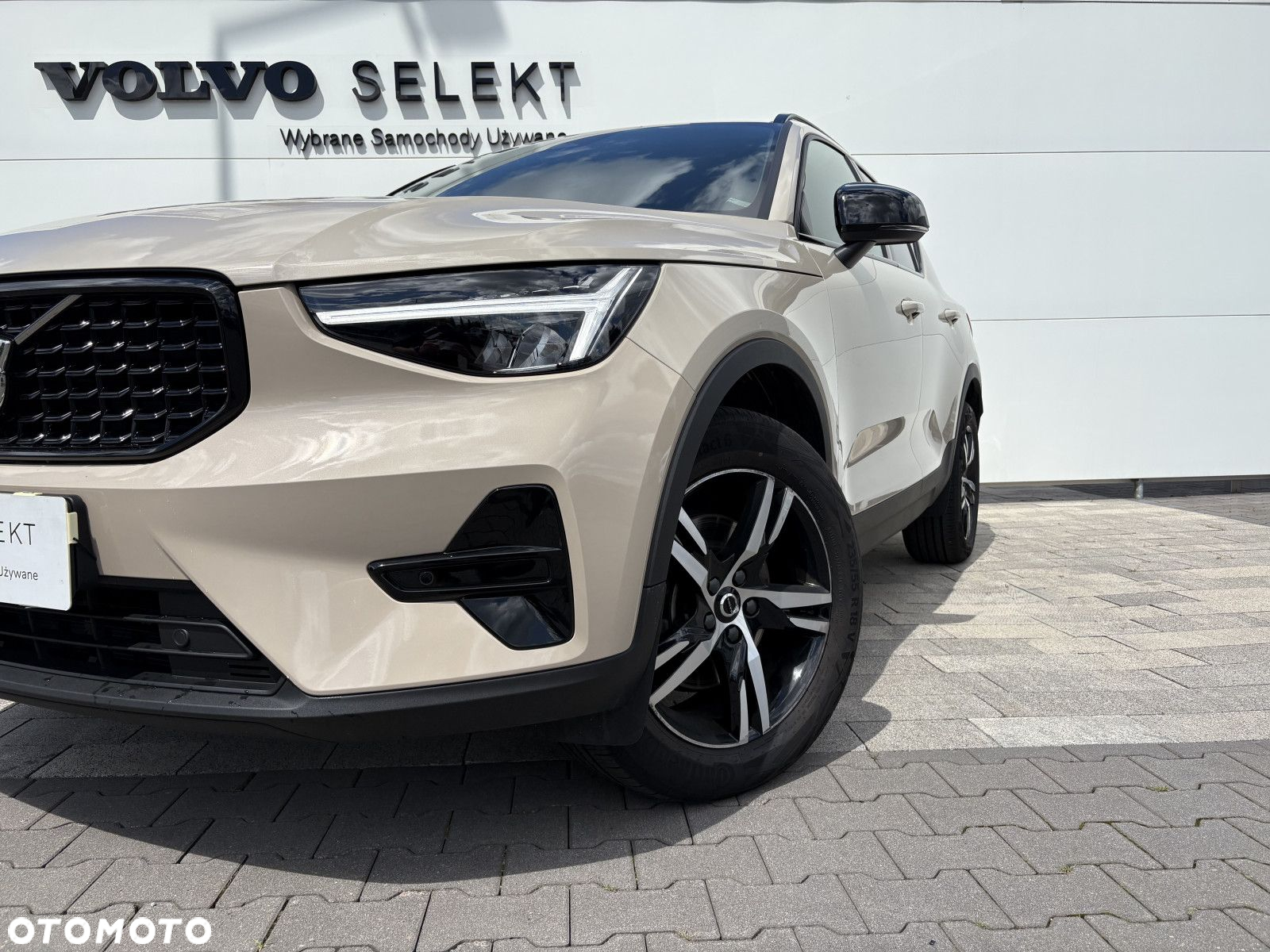 Volvo XC 40 - 38