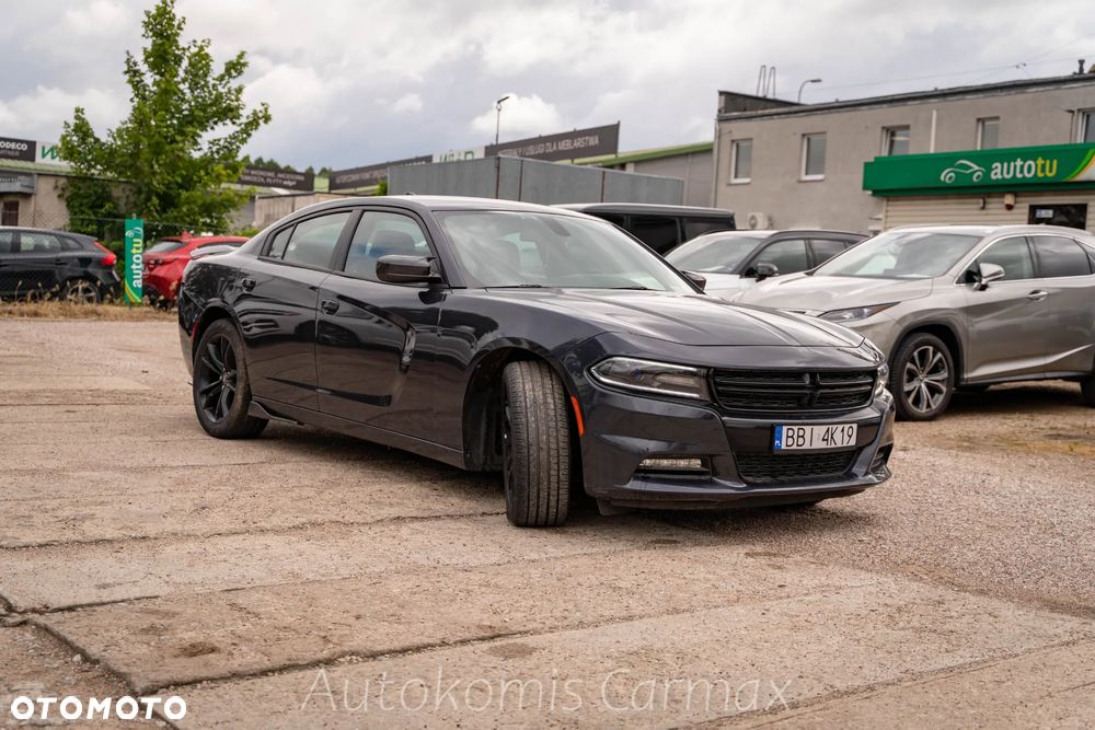 Dodge Charger - 4