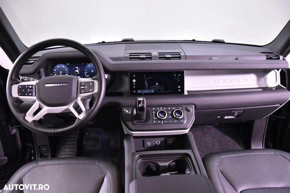 Land Rover Defender - 9