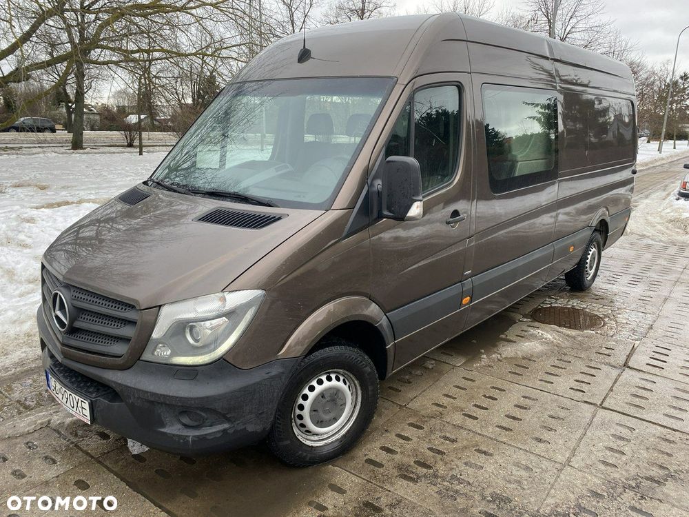 Mercedes-Benz 316 - 1