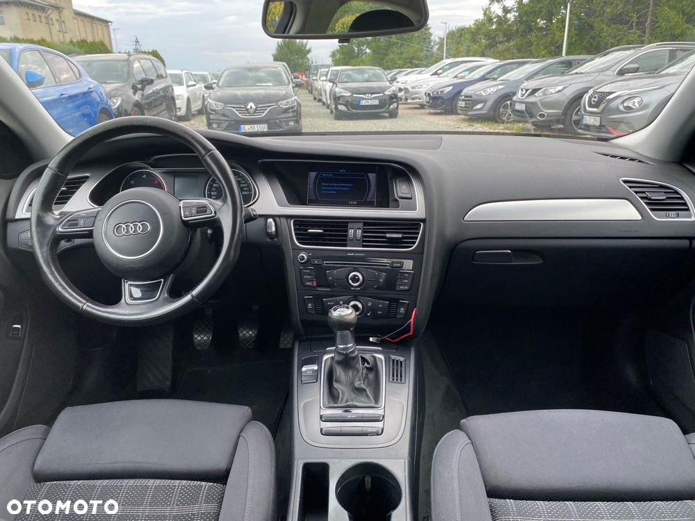 Audi A4 Limousine 2.0 TDI DPF Ambition - 28