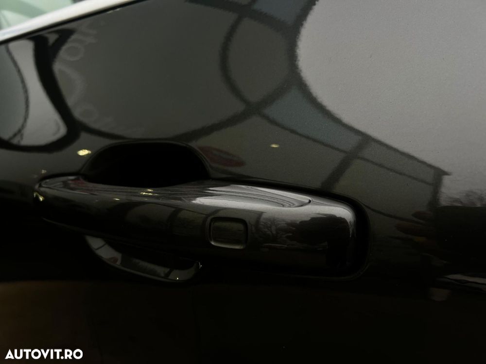 VOLVO XC60 2017 — imagine 40