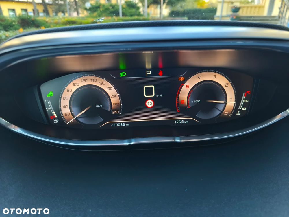 Peugeot 3008 BlueHDi 180 Stop & Start EAT8 GT - 36