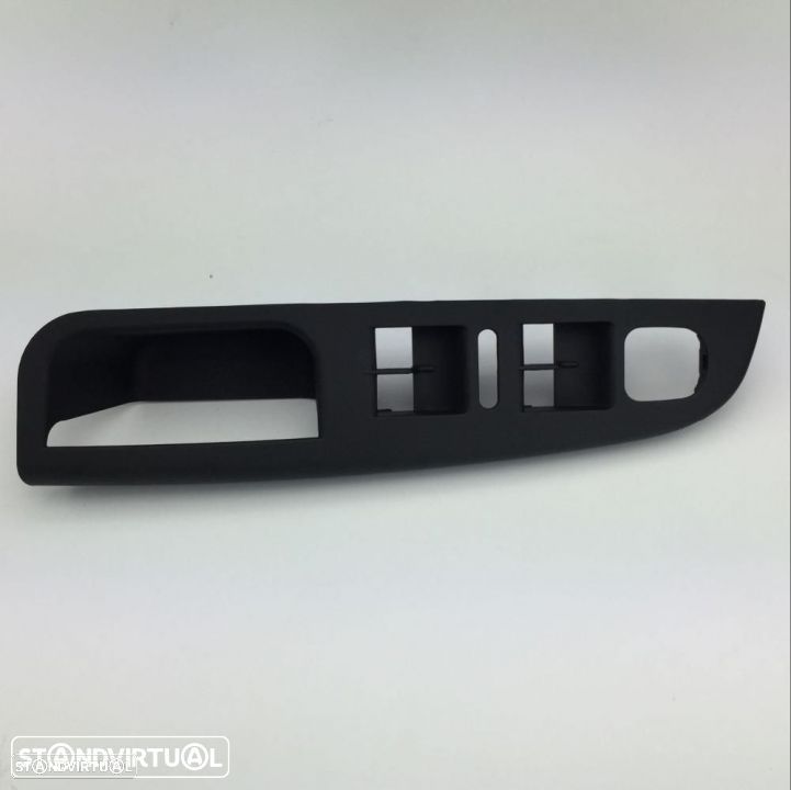 Puxador pega moldura vw golf V - vw jetta 2003 a 2010 (novo) - 1