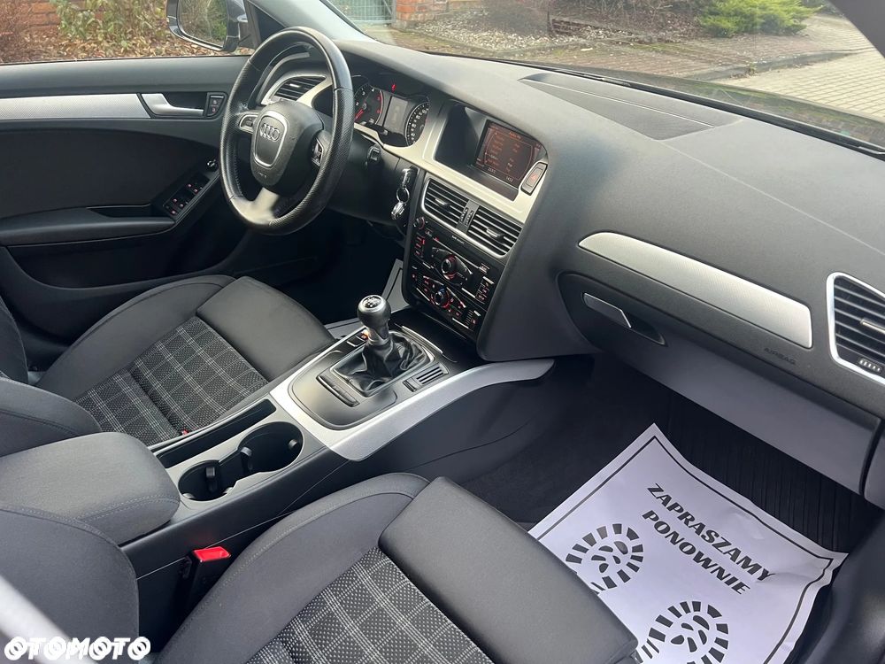 Audi A4 Avant 2.0 TDI - 28