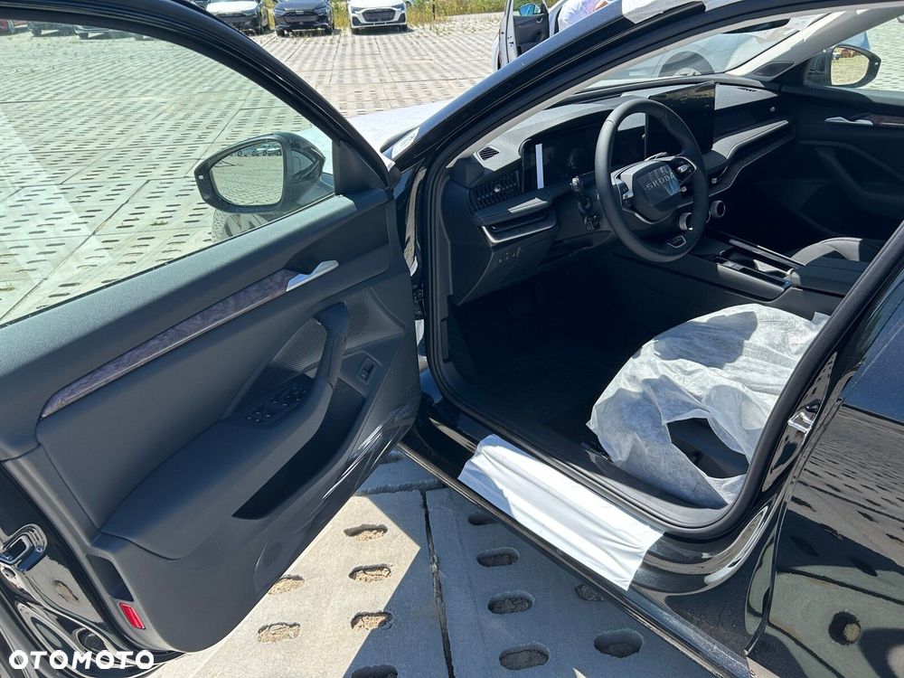 Skoda Superb - 14
