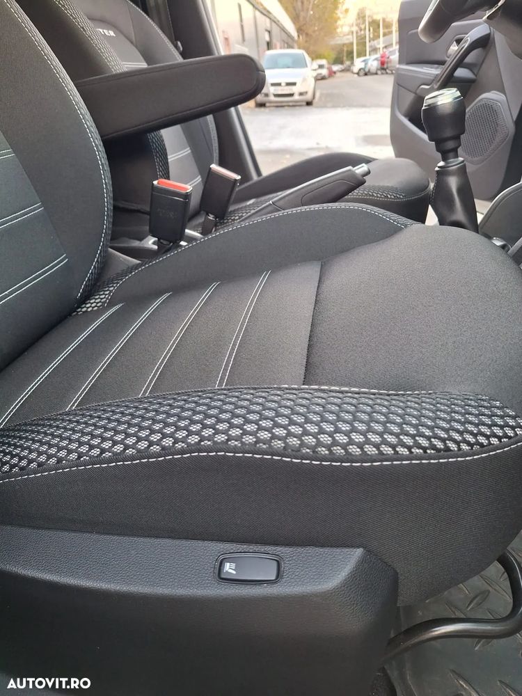 Dacia Duster 1.5 Blue dCi 4WD Prestige jante 17" - 33