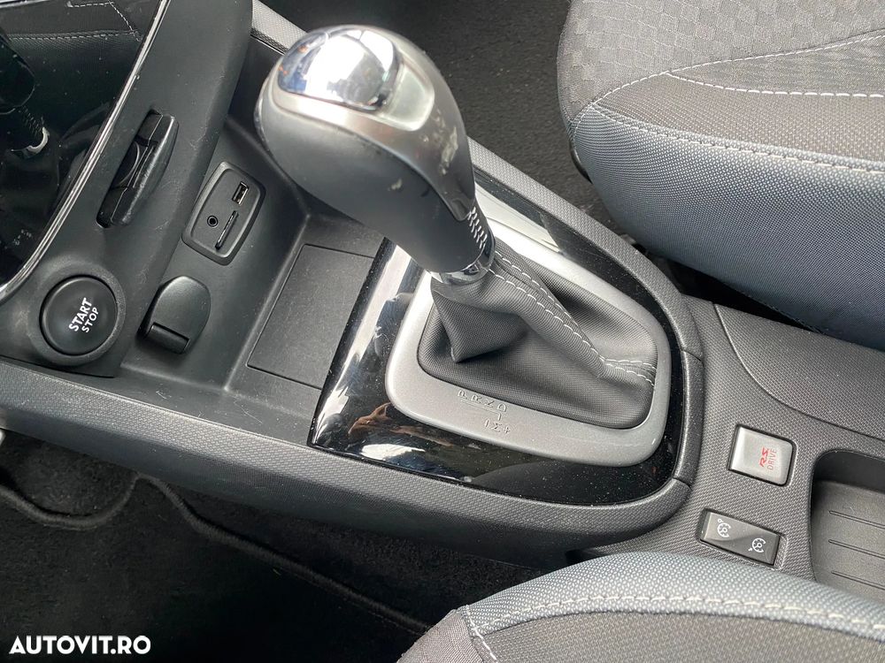 Renault Clio - 9