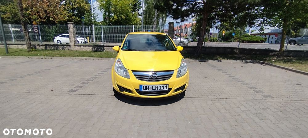 Opel Corsa - 2
