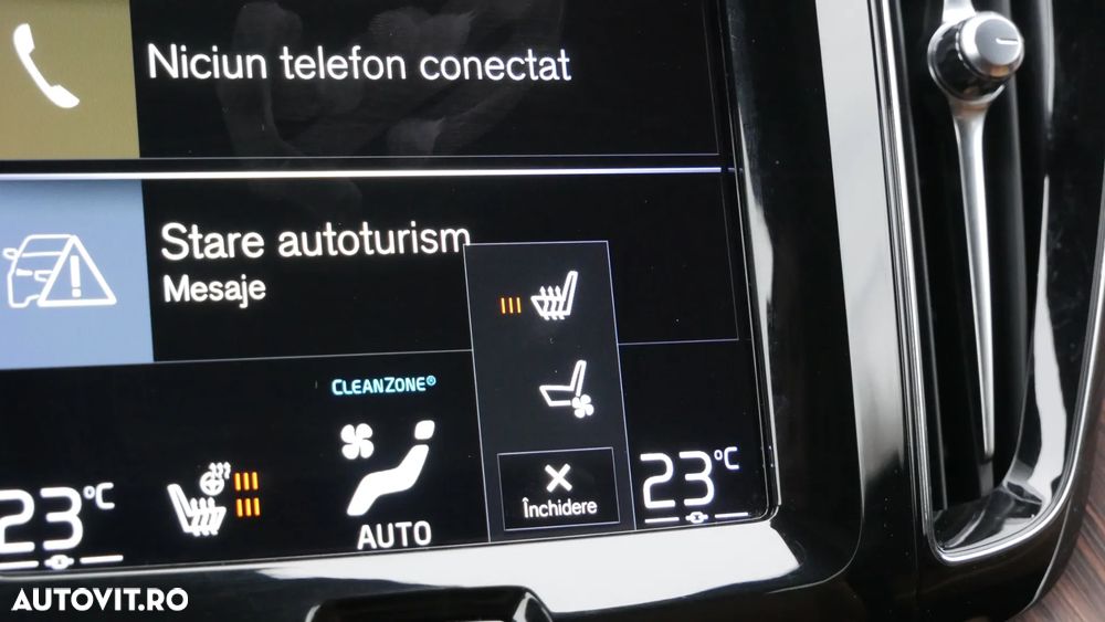 Volvo XC 60 B4 D AWD Geartronic Inscription - 25