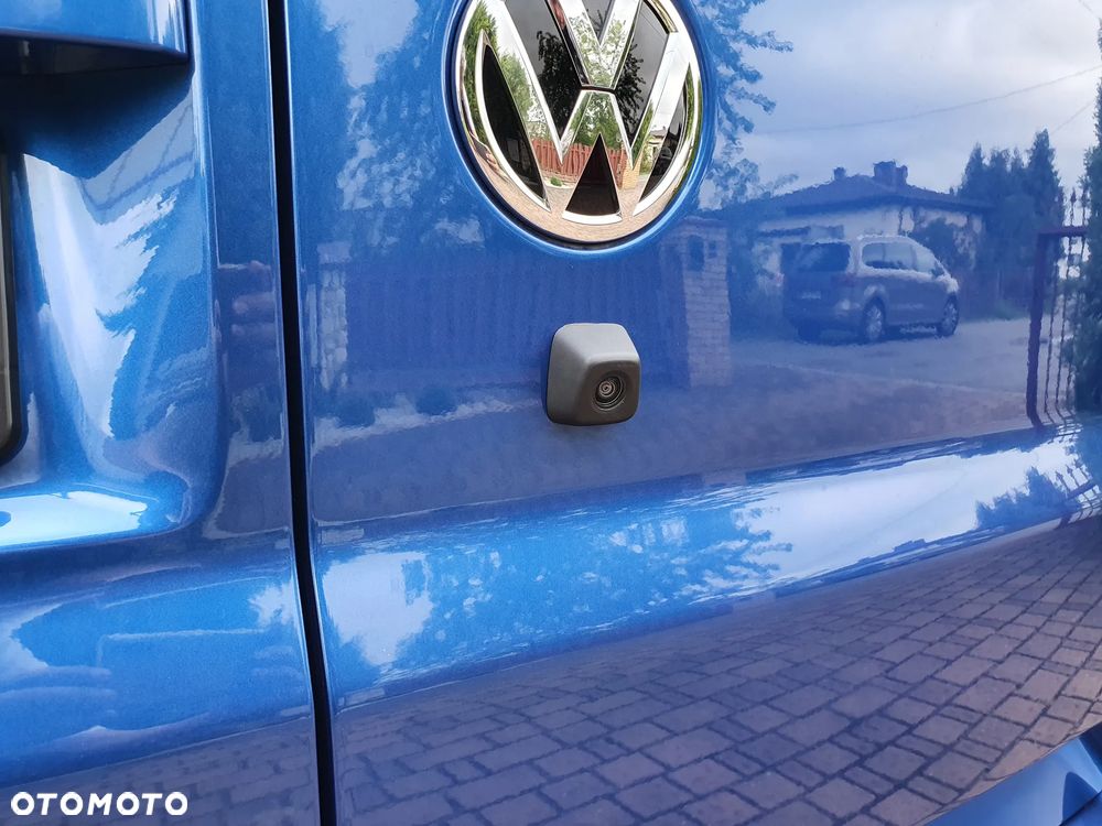 Volkswagen Caravelle - 19