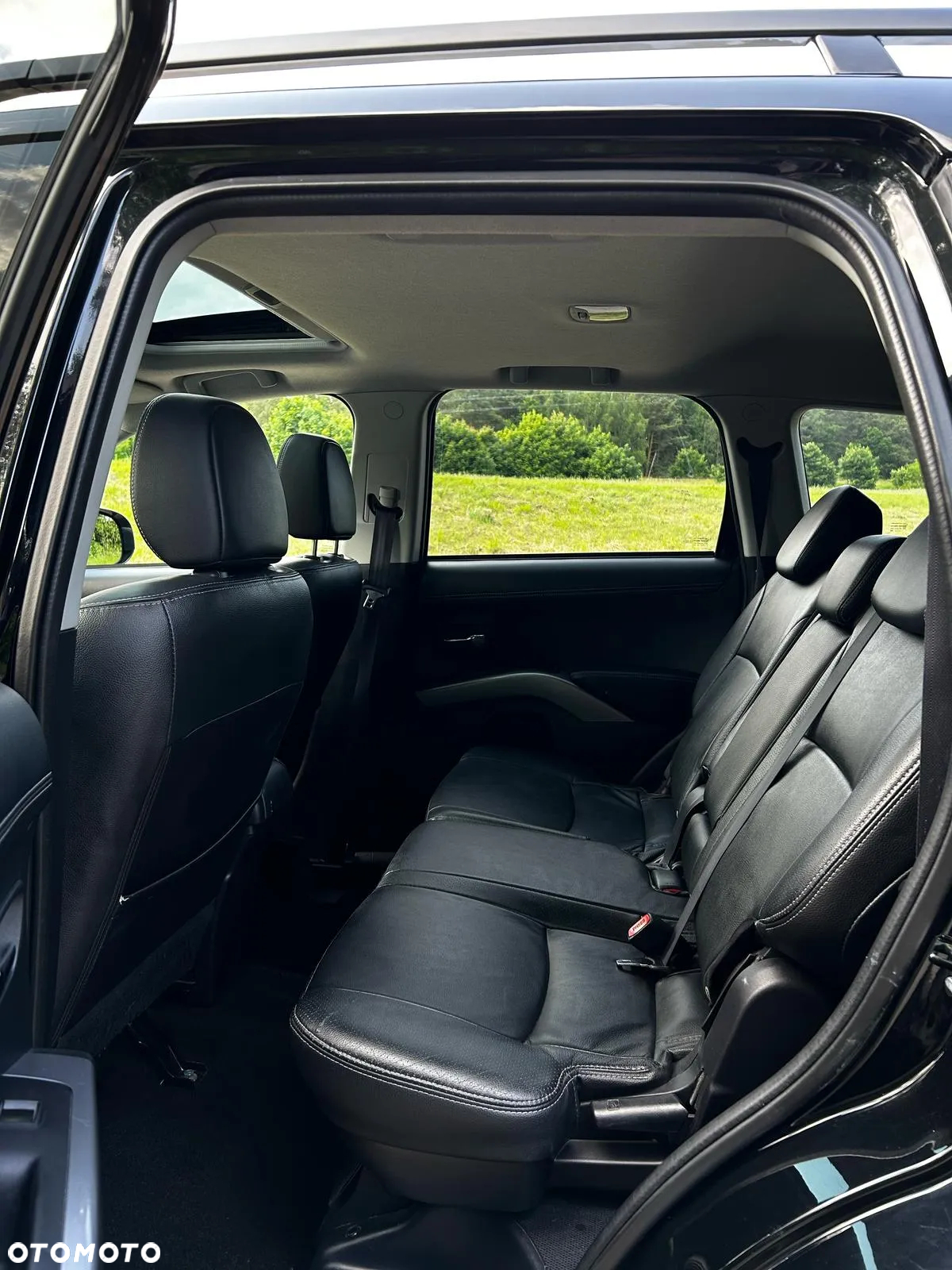 Mitsubishi Outlander - 16