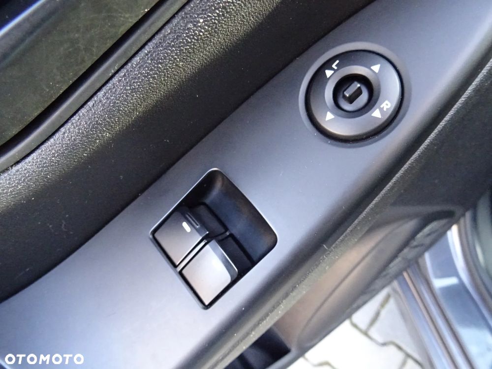 Hyundai ix20 1.4 Comfort blue - 24