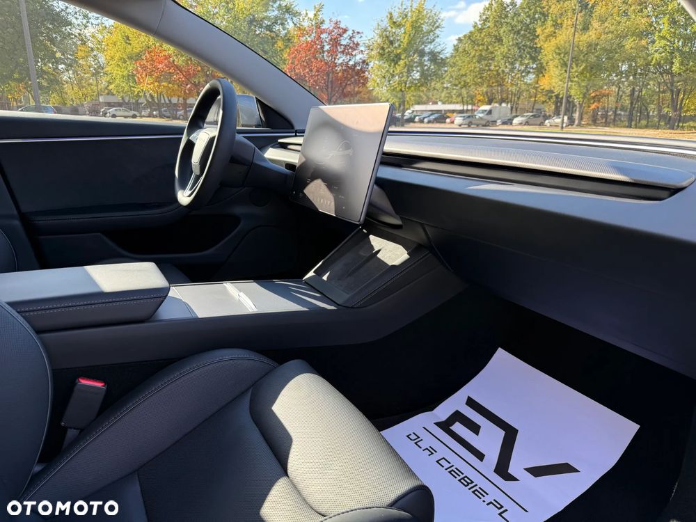 Tesla Model 3 Performance AWD - 25