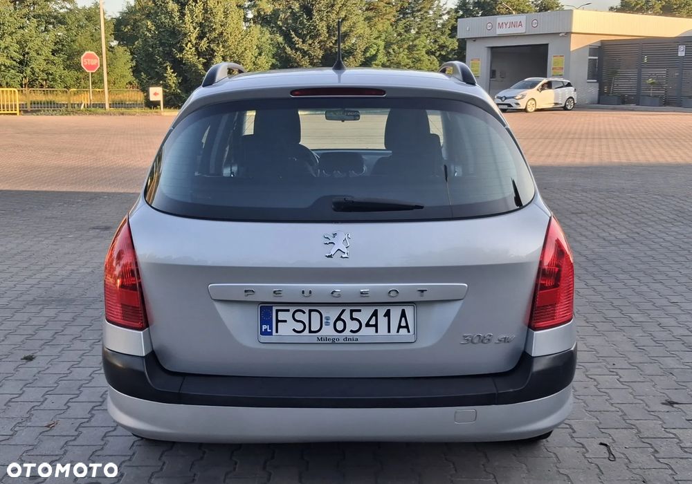 Peugeot 308 1.6 HDi Premium - 9