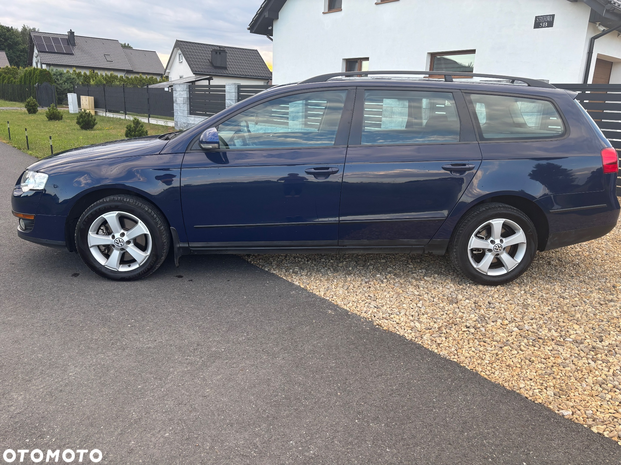 Volkswagen Passat 2.0 TDI Comfortline - 5