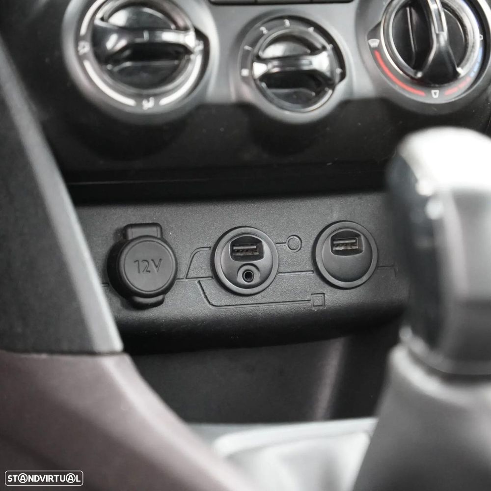 Peugeot 2008 1.4 HDi Active - 29