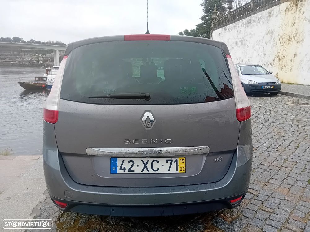 Renault Grand Scénic 1.5 dCi Bose Edition SS - 23