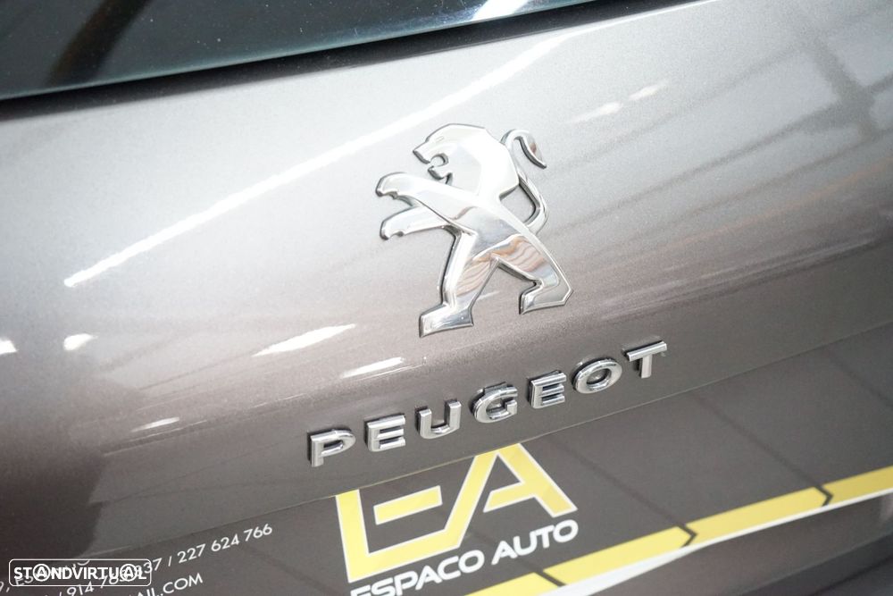 Peugeot 308 1.6 e-HDi Allure - 12