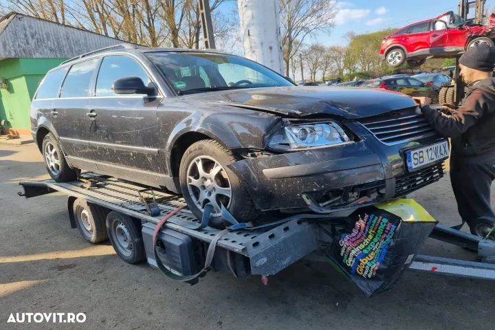 cutie de viteze manuala 6+1 trepte bara spate armatura fata spate capota trager radiator apa clima intercooler haion portbagaj   Vw Passat B5.5 an 2005 euro 4, motor 1.9 tdi BGW 136cp   Dezmembrez - 3