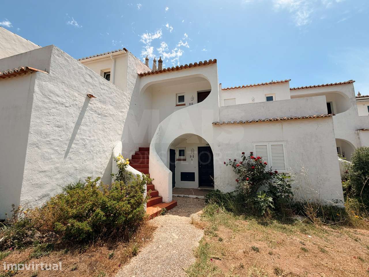 T1 na Vila Senhora da Rocha | Praia a 70 m | 4 Piscinas | 9 Hectare... - Grande imagem: 4/23