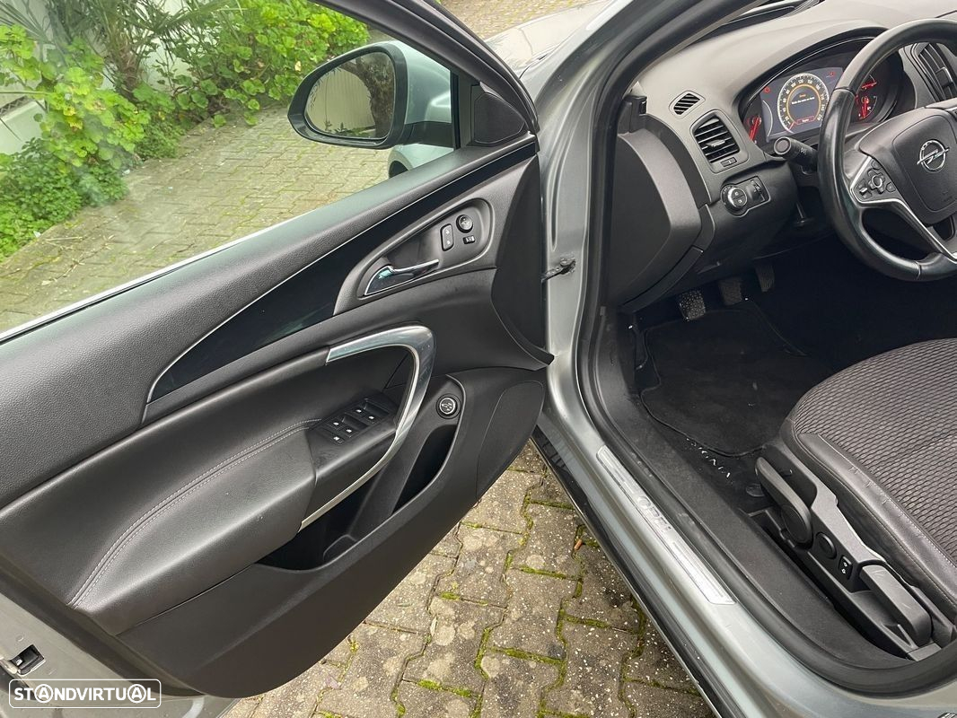 Opel Insignia Sports Tourer 2.0 CDTi Selection S/S - 26