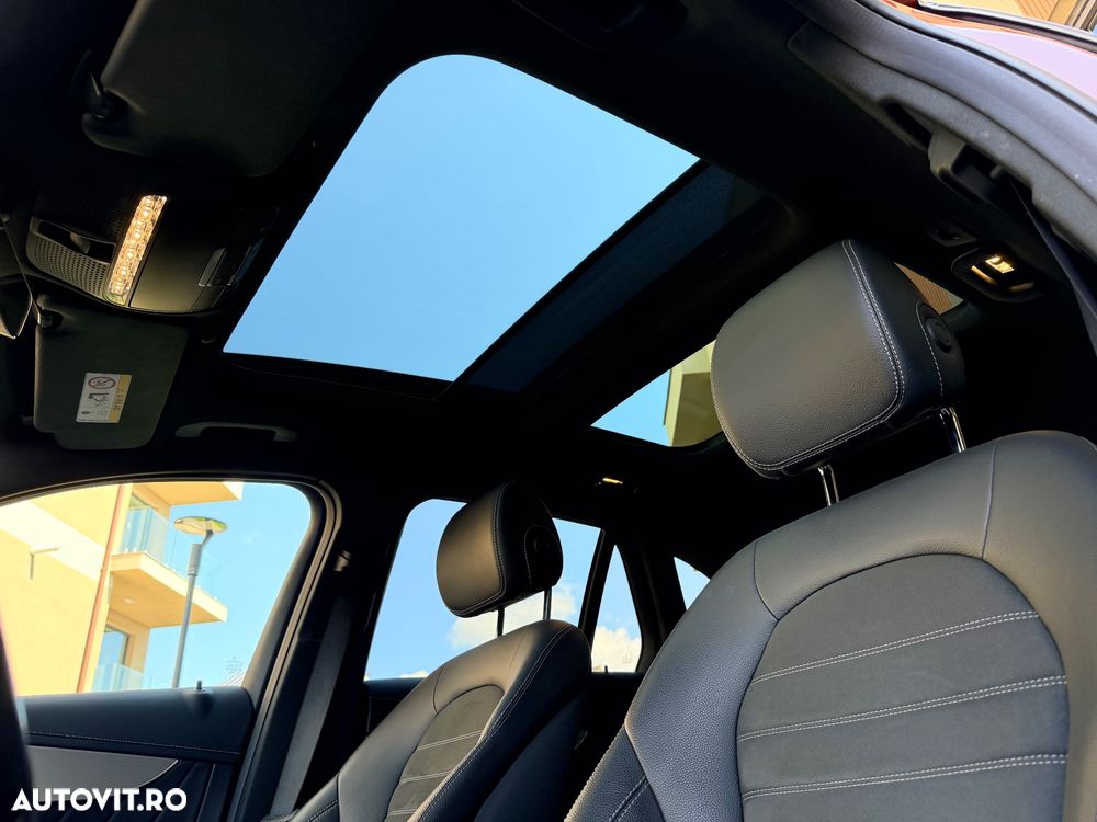 Mercedes-Benz GLC 300 e 4MATIC - 40