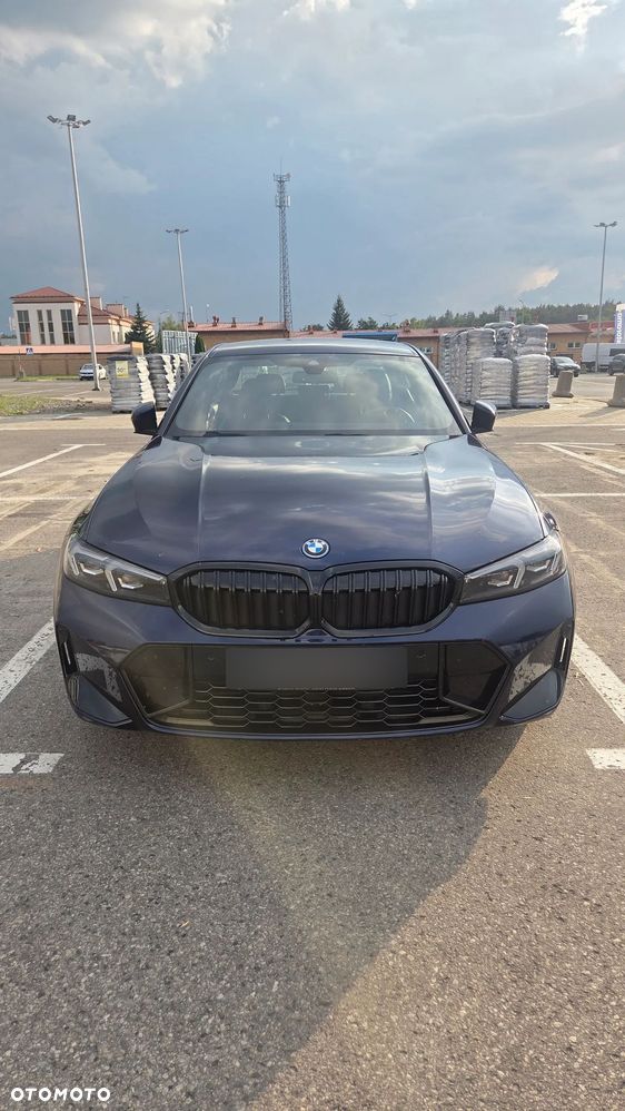 BMW Seria 3 330e xDrive M Sport sport - 4