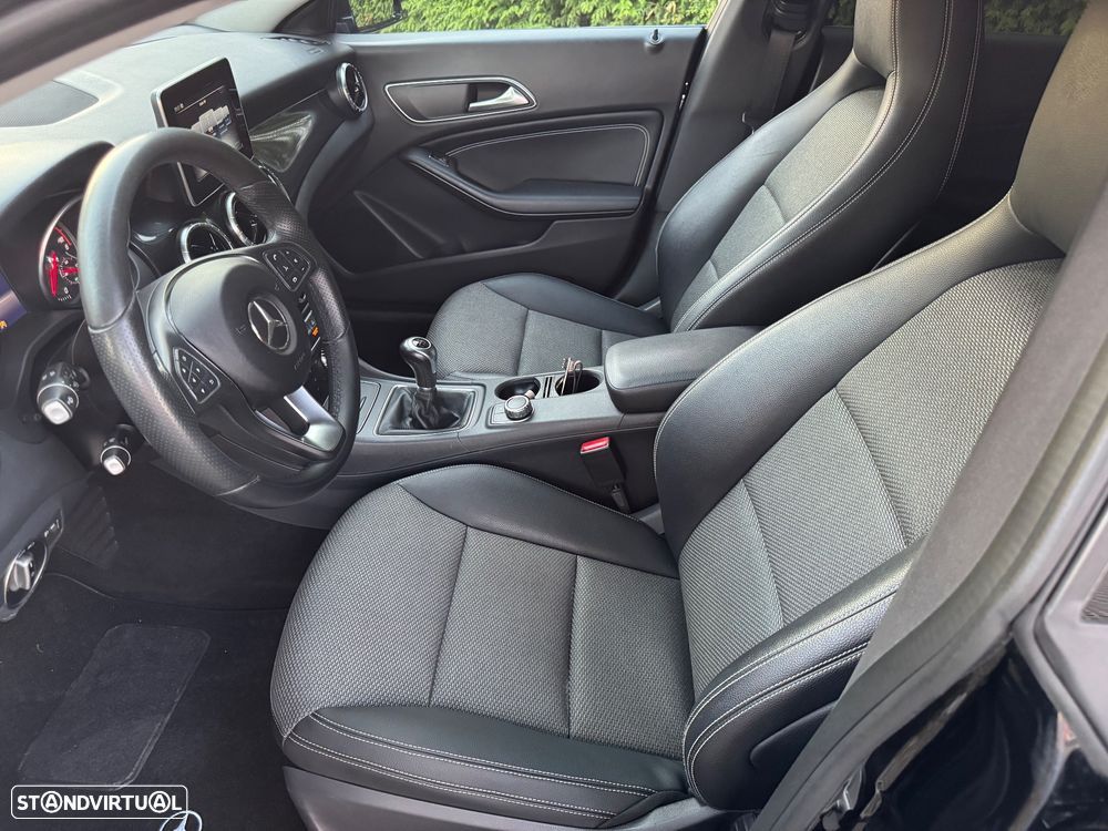 Mercedes-Benz CLA 180 d Shooting Brake Urban - 6
