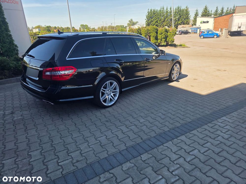 Mercedes-Benz Klasa E 250 BlueEFFICIENCY 7G-TRONIC Avantgarde - 5