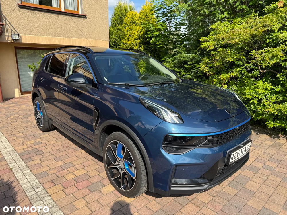 Lynk & Co 01 - 7
