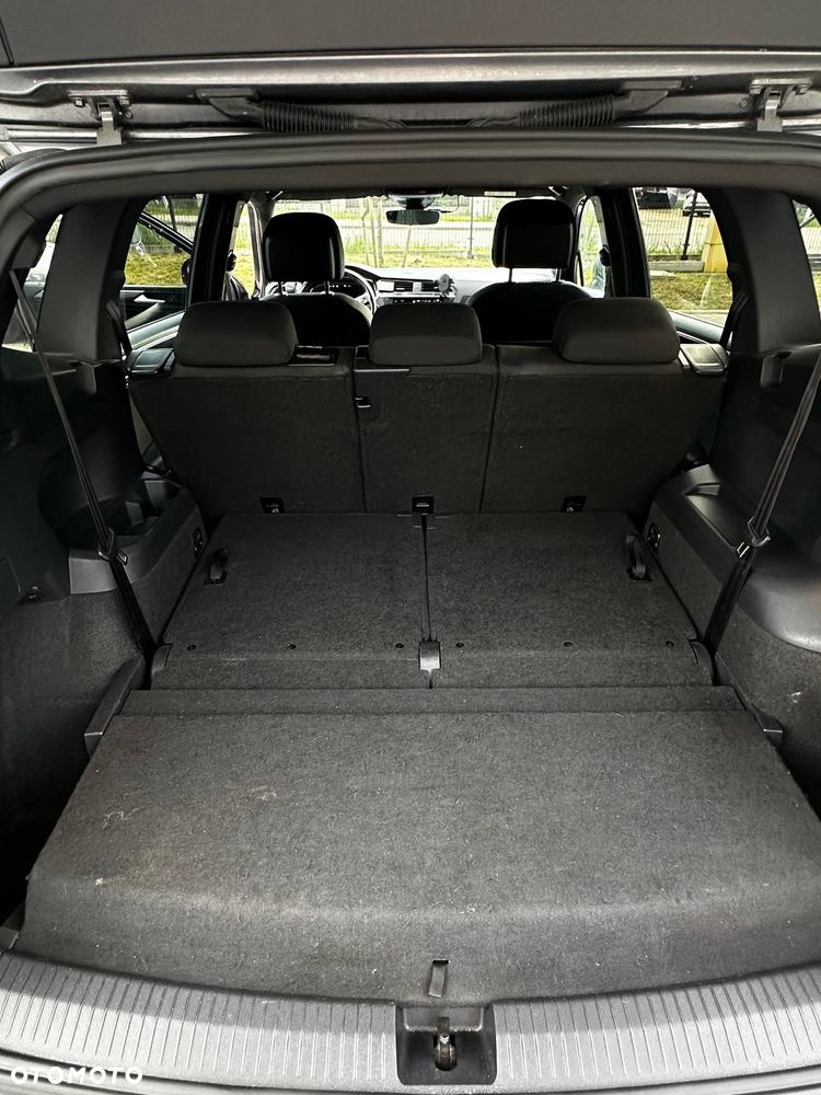 Volkswagen Tiguan Allspace - 32