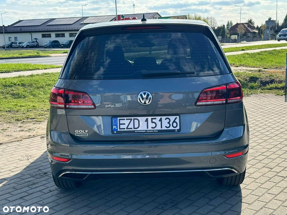 Volkswagen Golf Sportsvan - 12