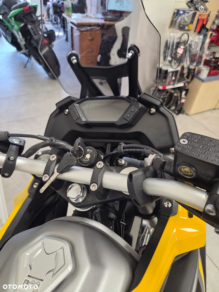 VOGE 300GY RALLY - 8