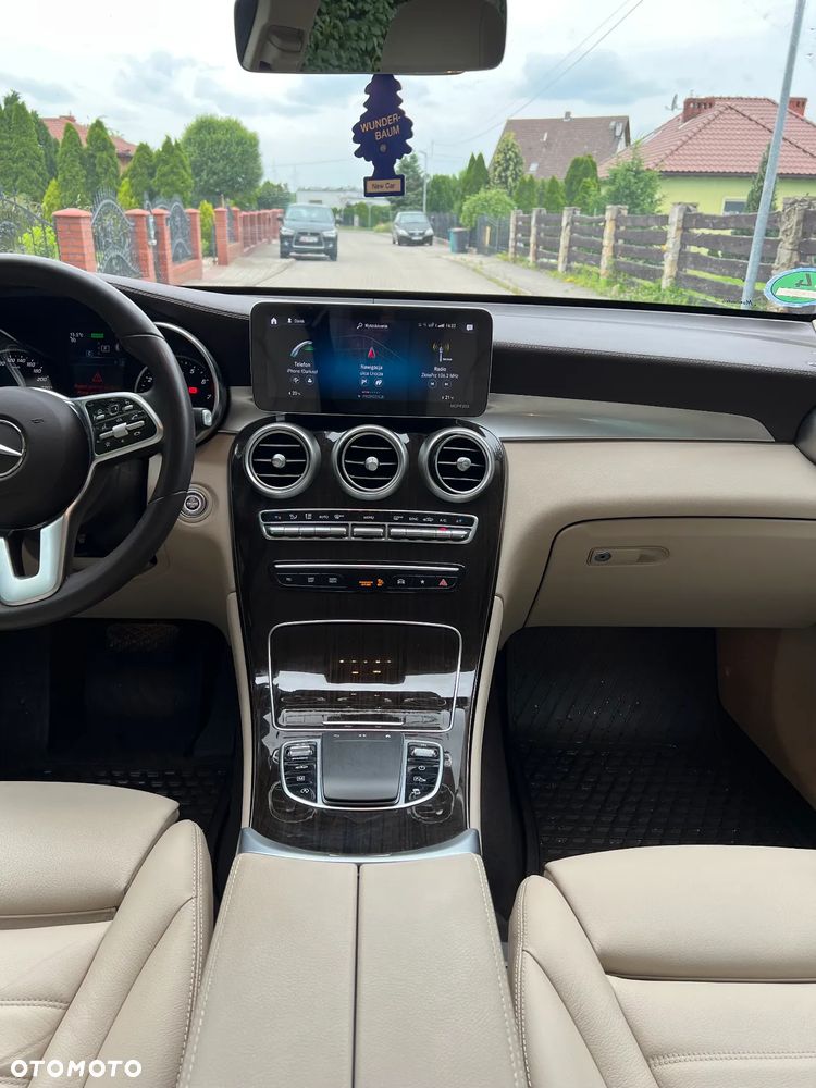 Mercedes-Benz GLC 200 4Matic 9G-TRONIC Exclusive - 16