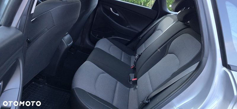 Hyundai i30 1.5 DPI Comfort - 11