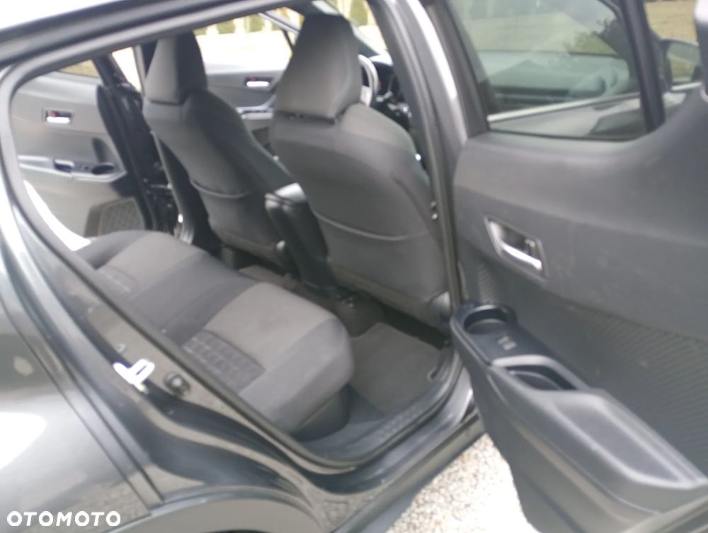 Toyota C-HR 2.0 Hybrid Executive - 16