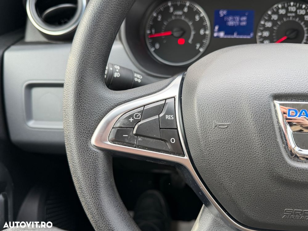 Dacia Duster SCe 115 2WD Essential - 18