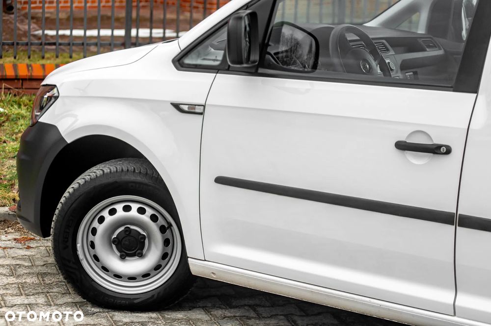 Volkswagen Caddy - 10