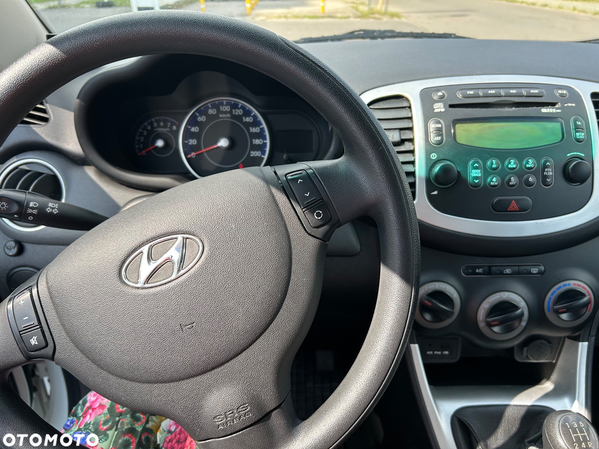 Hyundai i10 1.1 Comfort - 12