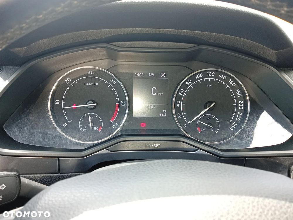 Skoda Superb 1.6 TDI Active - 11