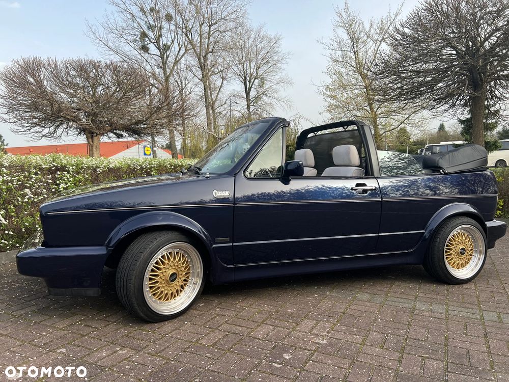 Volkswagen Golf - 20