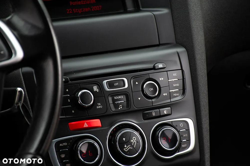 Citroën C4 VTi 120 Attraction - 32