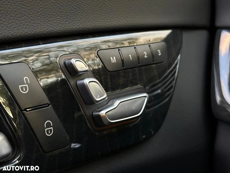 Mercedes-Benz CLS 350 d 4Matic 9G-TRONIC - 12