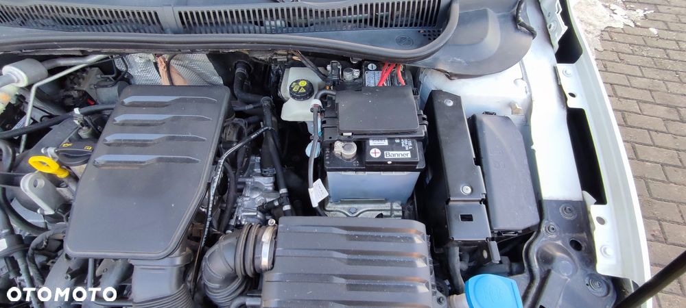 Volkswagen Polo 1.0 Trendline - 23