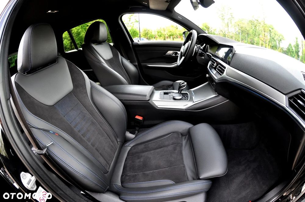 BMW Seria 3 330e M Sport sport - 21