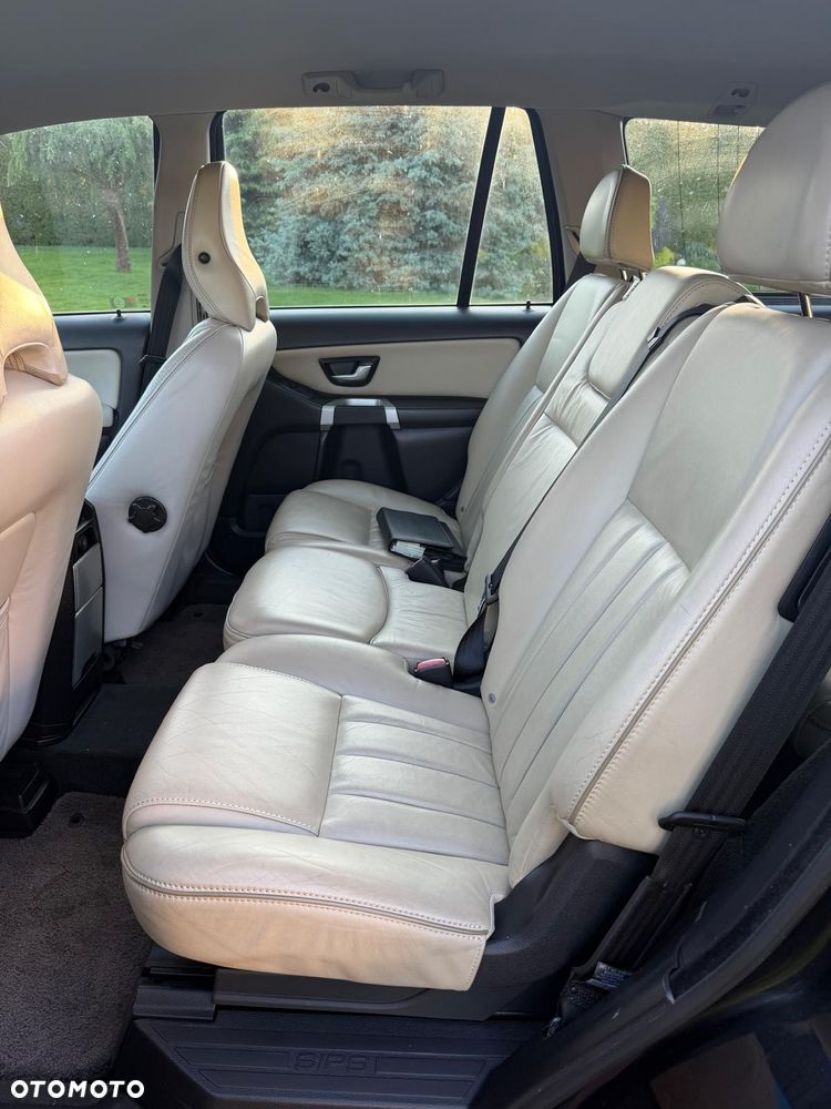 Volvo XC 90 - 24