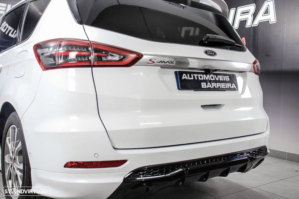 Ford S-Max 2.0 TDCi ST-Line - 36